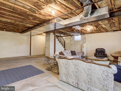 129 W Lexington Rd, Lititz, PA 17543 photo 26