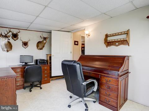129 W Lexington Rd, Lititz, PA 17543 photo 17