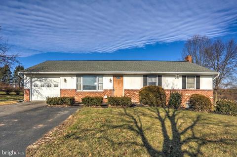 129 W Lexington Rd, Lititz, PA 17543 photo 3