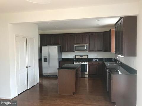 9870 Deer Run, Laurel, MD 20723 photo 3