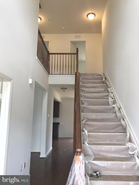 9870 Deer Run, Laurel, MD 20723 photo 7