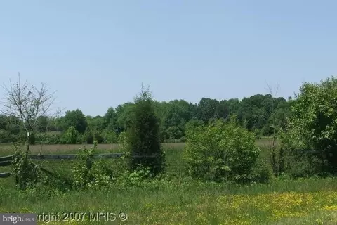 6111 Red Haven Rd, East New Market, MD 21631