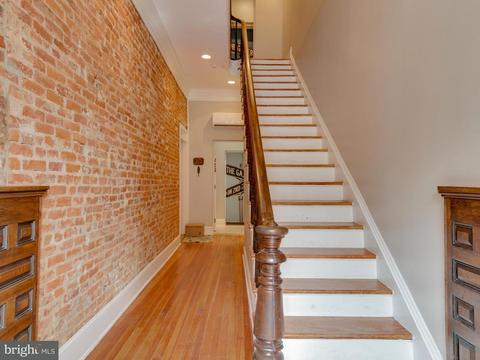 9 E 2nd St #2B, Frederick, MD 21701 photo 2