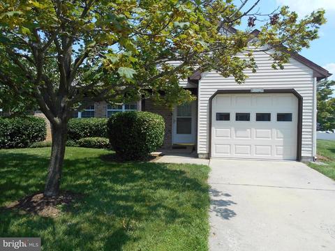 6895 Crabapple Ct, Frederick, MD 21703 photo 1