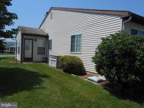 6895 Crabapple Ct, Frederick, MD 21703 photo 4