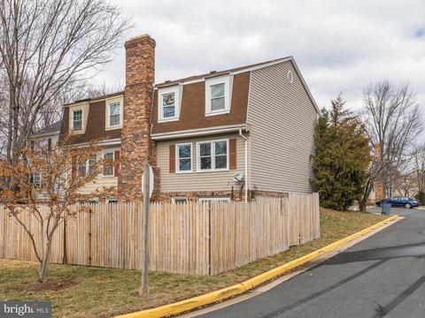 301 Cherry Ct, Herndon, VA 20170 photo 30