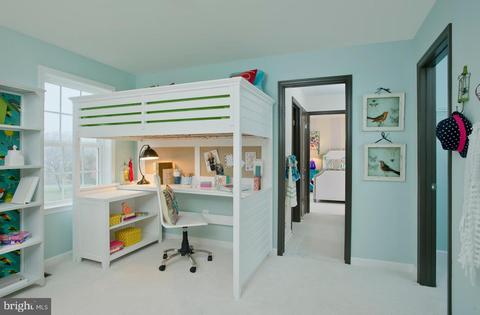10046 Rowan Ln, Laurel, MD 20723 photo 17