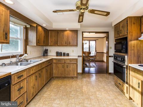 1019 Crouse Mill Rd, Keymar, MD 21757 photo 3