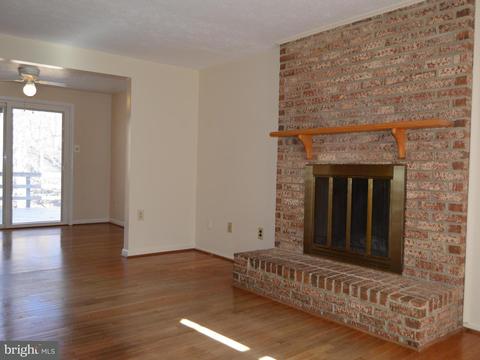 5751 Heming Ave, Springfield, VA 22151 photo 9