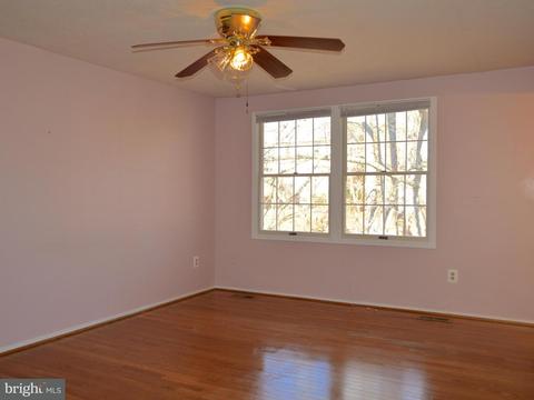 5751 Heming Ave, Springfield, VA 22151 photo 12