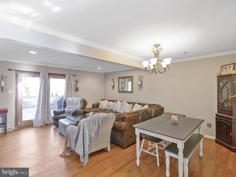 4618 Marksman Ct, Hampstead, MD 21074 photo 5