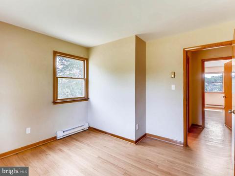 7 Spring Heath Ct, Windsor Mill, MD 21244 photo 18