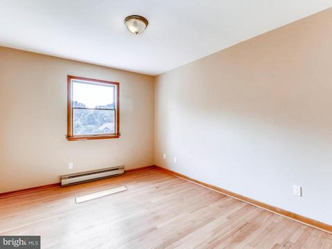 7 Spring Heath Ct, Windsor Mill, MD 21244 photo 19