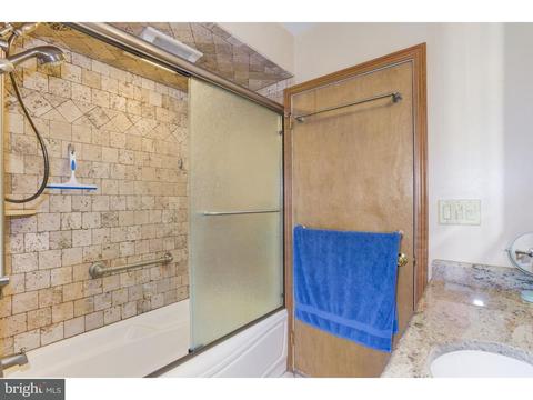 404 Lippincott Ave, Riverside, NJ 08075 photo 12