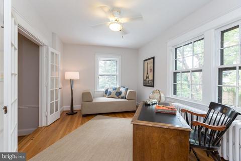 2706 36th St NW, Washington, DC 20007 photo 14