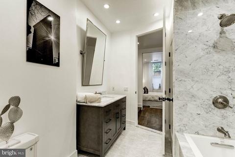 2105 S Street NW #E, Washington, DC 20008 photo 24