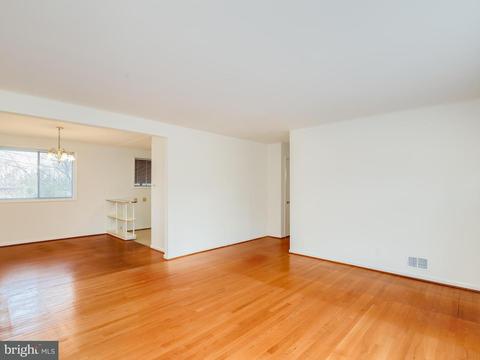 14111 Adkins Rd, Laurel, MD 20708 photo 4