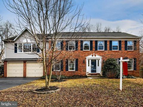 12837 Pinecrest Rd, Herndon, VA 20171 photo 1