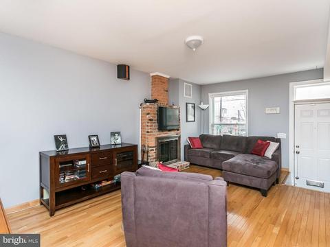 1402 Jackson St, Baltimore, MD 21230 photo 2