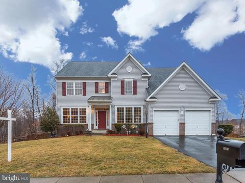 3680 Stonewall Manor Dr, Triangle, VA 22172 photo 1