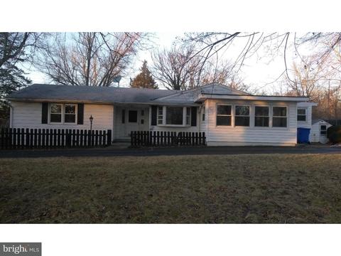 319 Meany Rd, Wrightstown, NJ 08562 photo 1