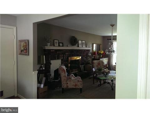 5 Marc Ln, Wrightstown, NJ 08562 photo 6