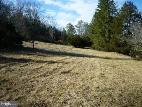 1378 Orkney, Basye, VA 22810
