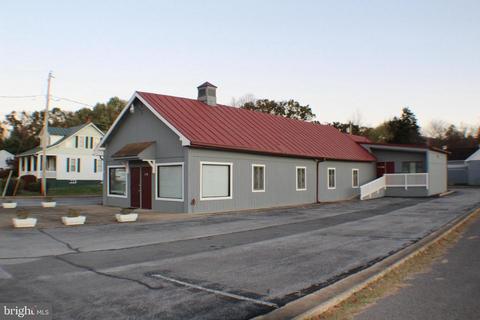 1230 E Main St E, Luray, VA 22835 photo 1