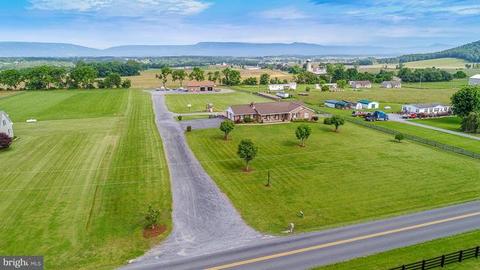6780 Ida Rd, Stanley, VA 22851 photo 1
