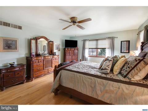 133 Loretta Ln, Bear, DE 19701 photo 11