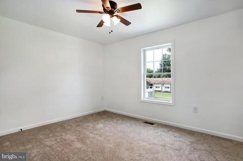 203 Park Ave, Ranson, WV 25438 photo 19