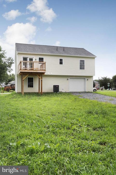203 Park Ave, Ranson, WV 25438 photo 29