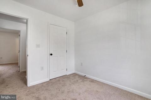203 Park Ave, Ranson, WV 25438 photo 15