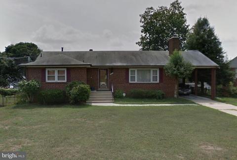 5911 Alan Dr, Clinton, MD 20735 photo 1