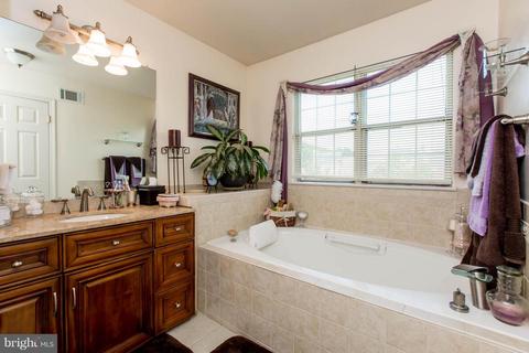 9210 Fairlane Pl, Laurel, MD 20708 photo 25