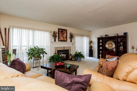 9210 Fairlane Pl, Laurel, MD 20708 photo 15