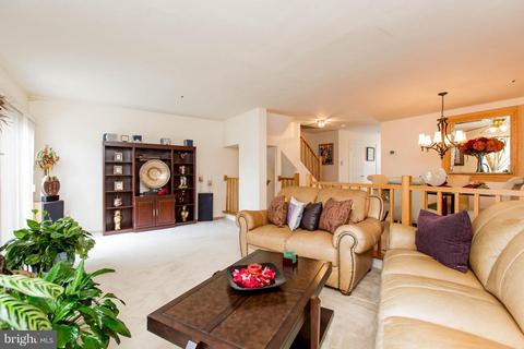9210 Fairlane Pl, Laurel, MD 20708 photo 22