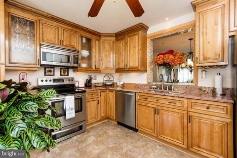 9210 Fairlane Pl, Laurel, MD 20708 photo 20