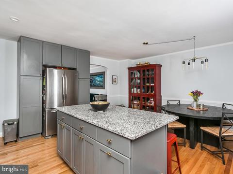 3 Regester Ave, Baltimore, MD 21212 photo 8
