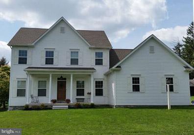 508 S Cedar St, Lititz, PA 17543 photo 1