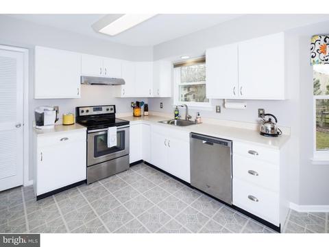 472 Granger Dr, Bear, DE 19701 photo 11