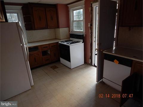 342 Concord Ave, Ewing, NJ 08618 photo 4
