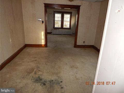 342 Concord Ave, Ewing, NJ 08618 photo 6