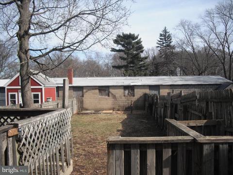 149 Risdon St, Mount Holly, NJ 08060 photo 5