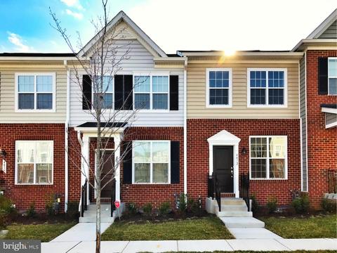 4529 Maplewood Dr, Baltimore, MD 21229 photo 1