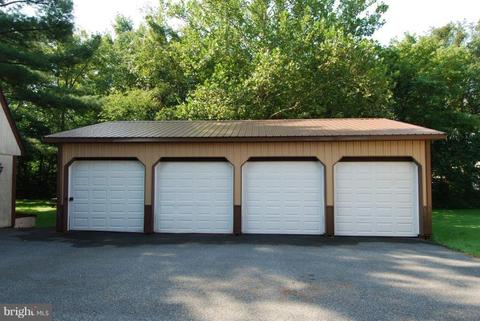 110 Eleanor St, Elkton, MD 21921 photo 2