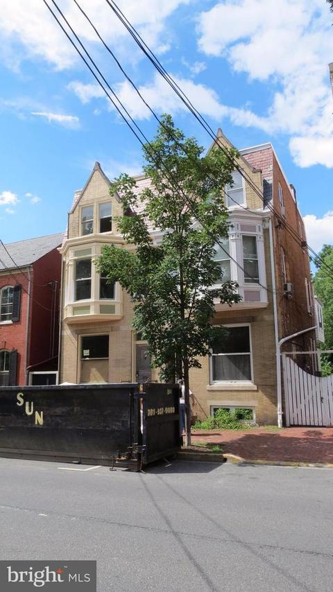 15 E 2nd St, Frederick, MD 21701 photo 1