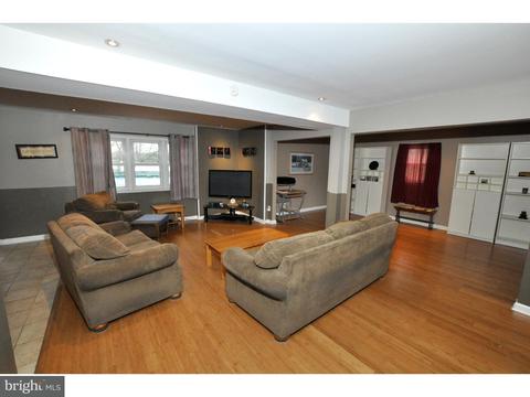 25 Montclair Dr, Delran, NJ 08075 photo 12