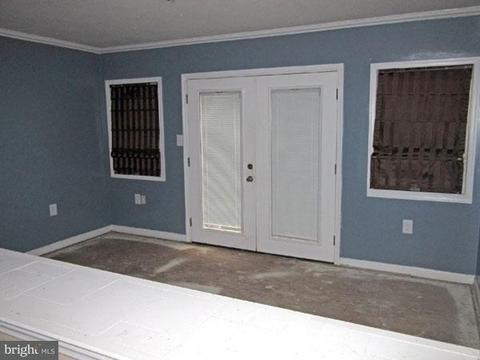 3009 Freeway, Halethorpe, MD 21227 photo 8