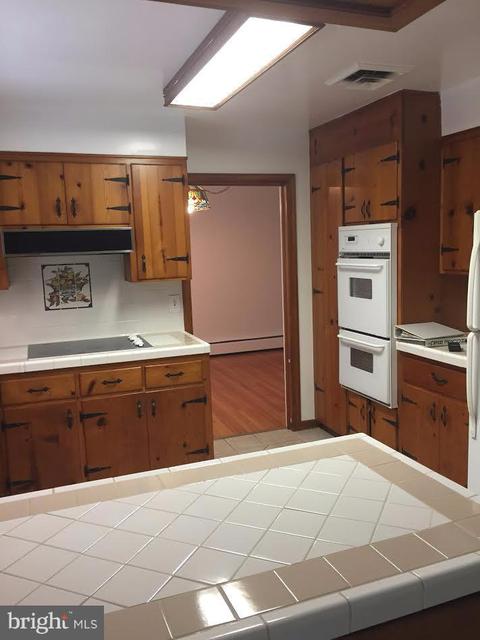 18315 Candice Dr, Triangle, VA 22172 photo 9